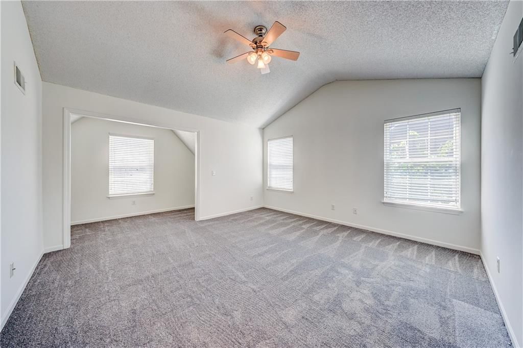 15920/15922 W 91st Terrace — photo 11