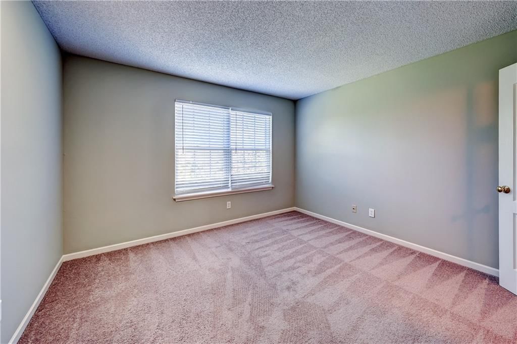 15920/15922 W 91st Terrace — photo 34