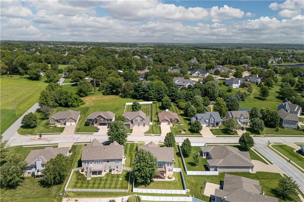 Photo 38 of 40 - 4506 Hallbrook Drive
