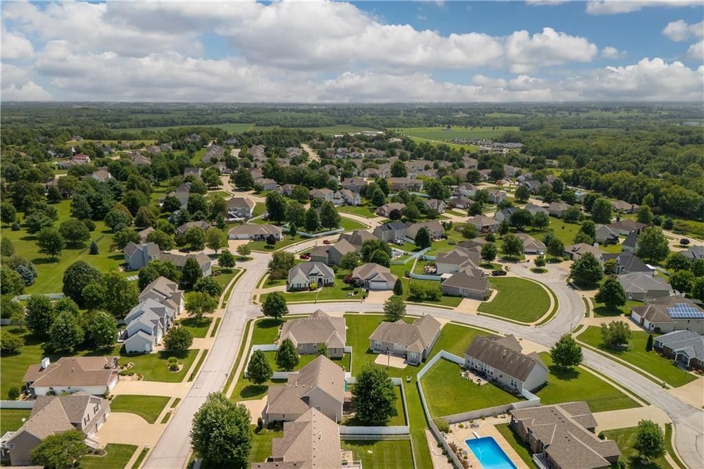 Photo 39 of 40 - 4506 Hallbrook Drive