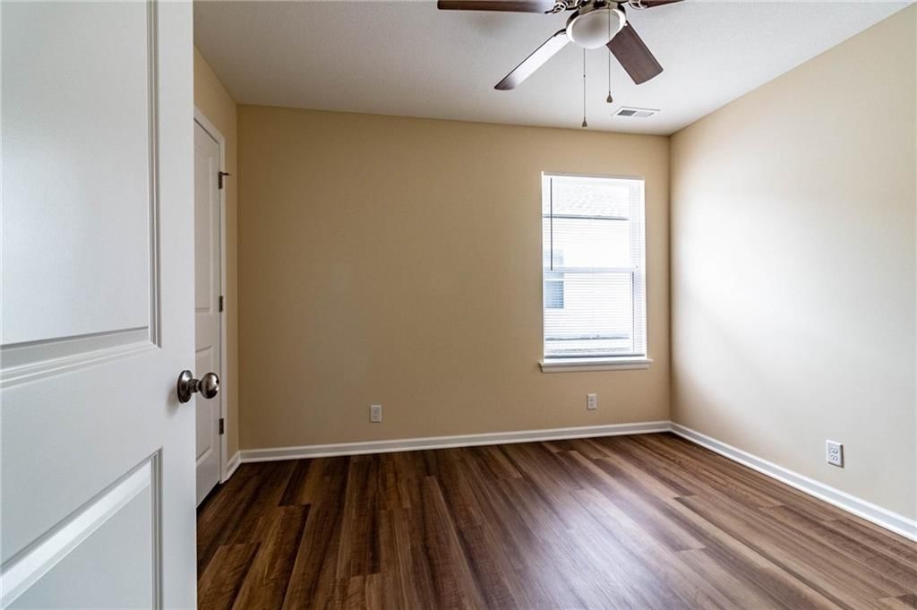 1512 Park Avenue — photo 19