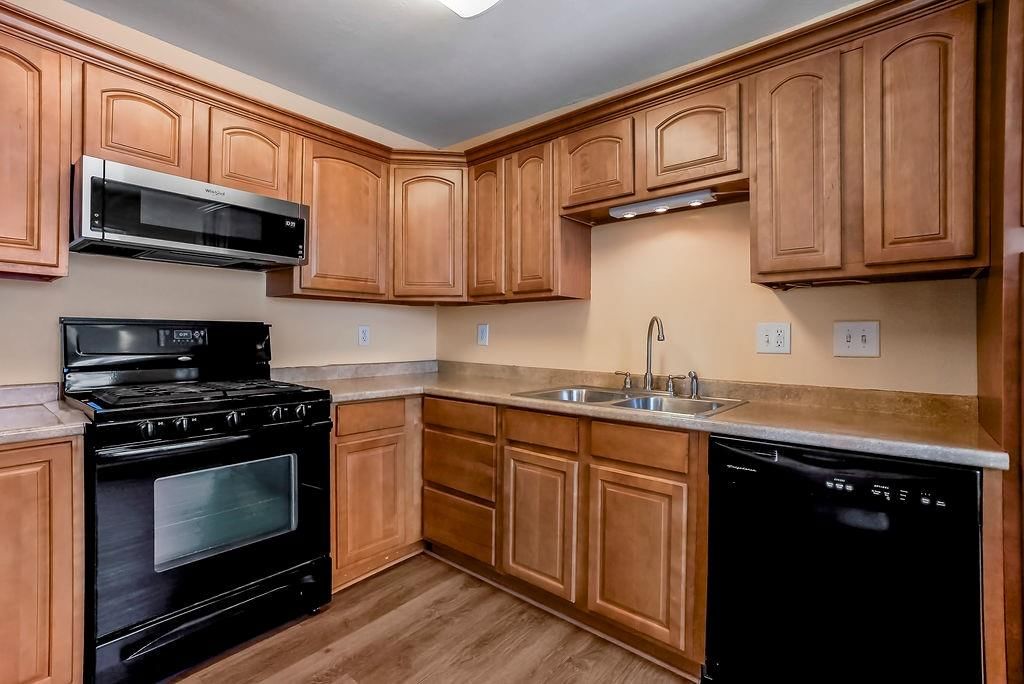 12809 Prospect Avenue — photo 35
