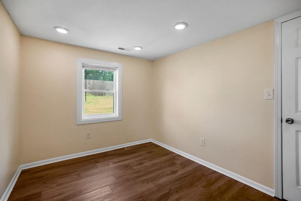 12809 Prospect Avenue — photo 40