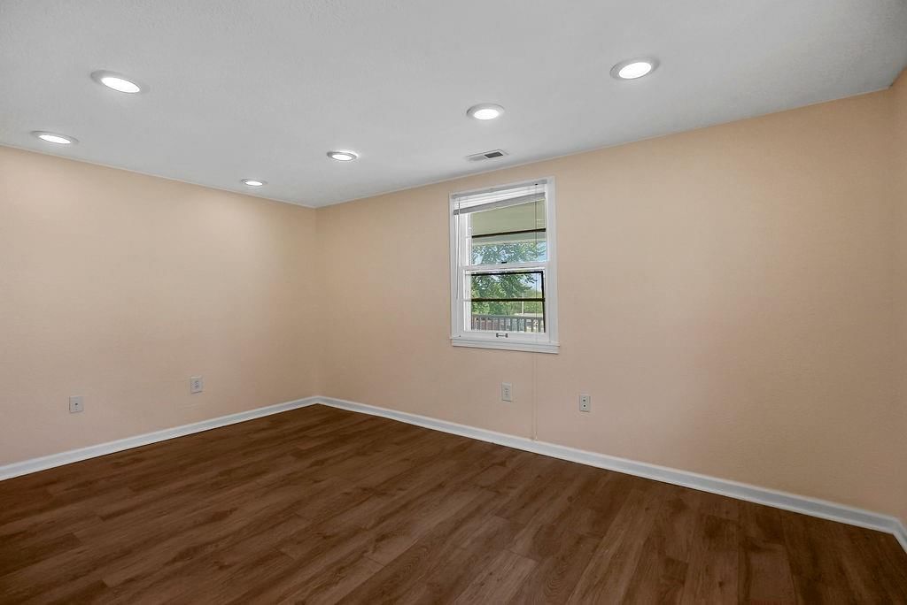 12809 Prospect Avenue — photo 43