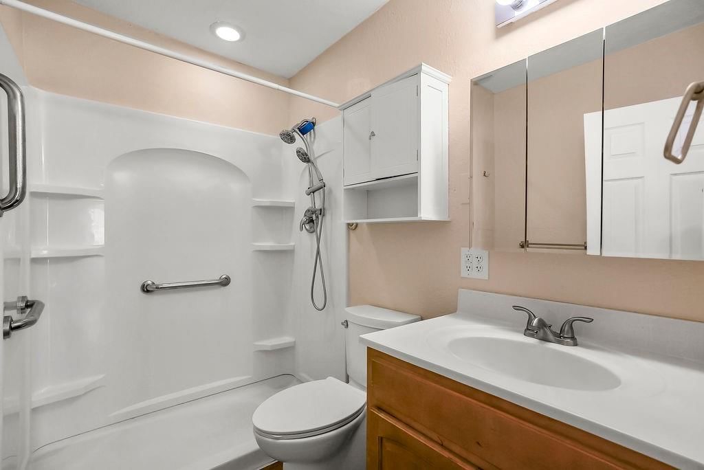 12809 Prospect Avenue — photo 47