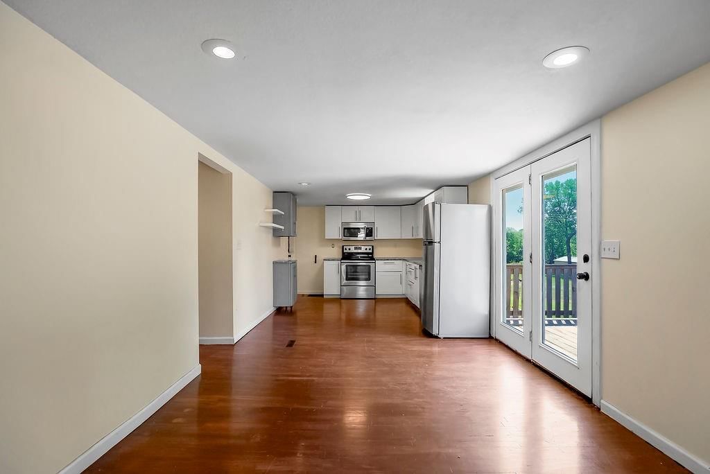 12809 Prospect Avenue — photo 50
