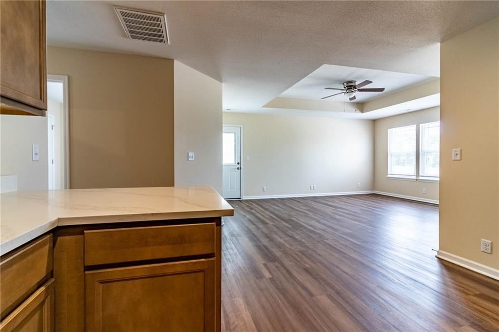 1516 Park Avenue — photo 18