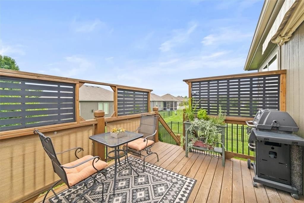 719 Foxtail Court — photo 34