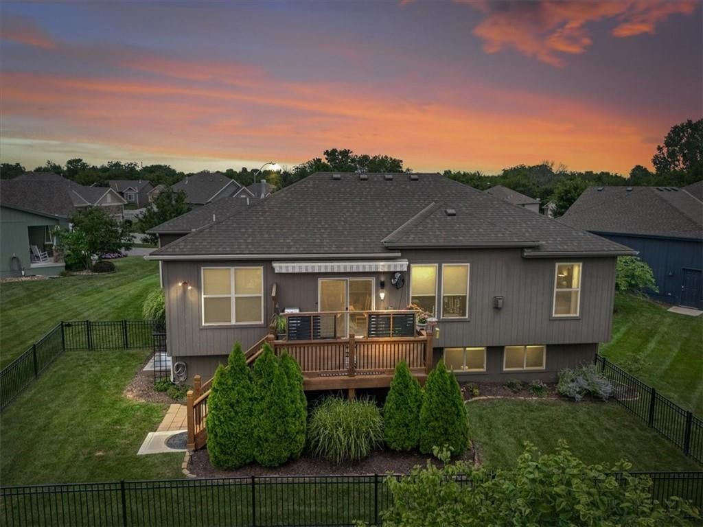 719 Foxtail Court — photo 43