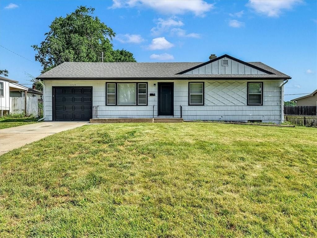 13704 E 41st Street S, Independence, MO