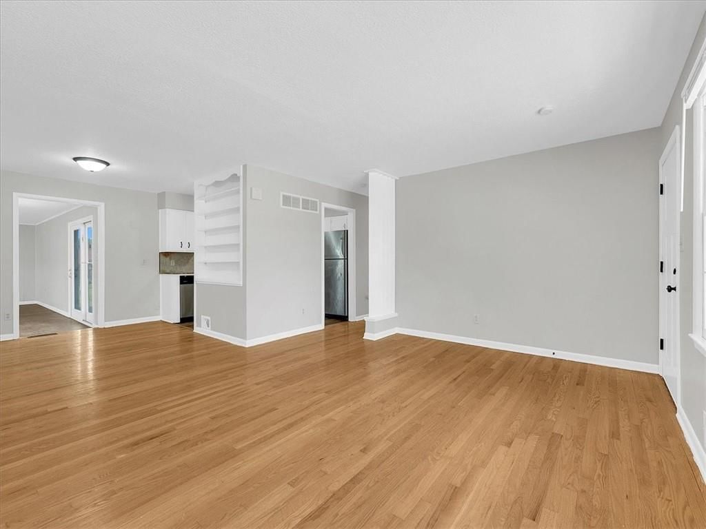 13704 E 41st Street S — photo 4