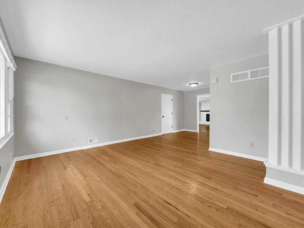 13704 E 41st Street S — photo 5