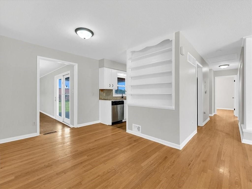 13704 E 41st Street S — photo 7