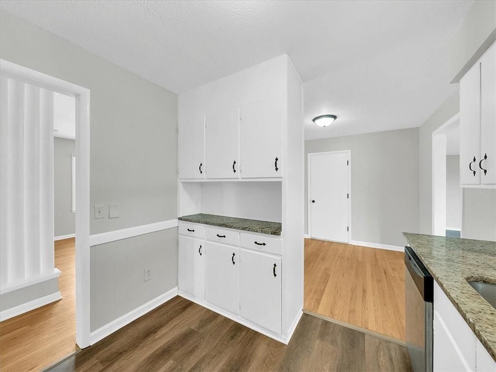 13704 E 41st Street S — photo 10