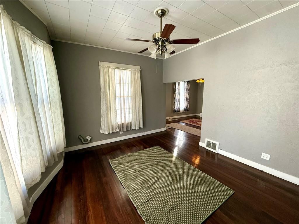 2623 Faraon Street — photo 9