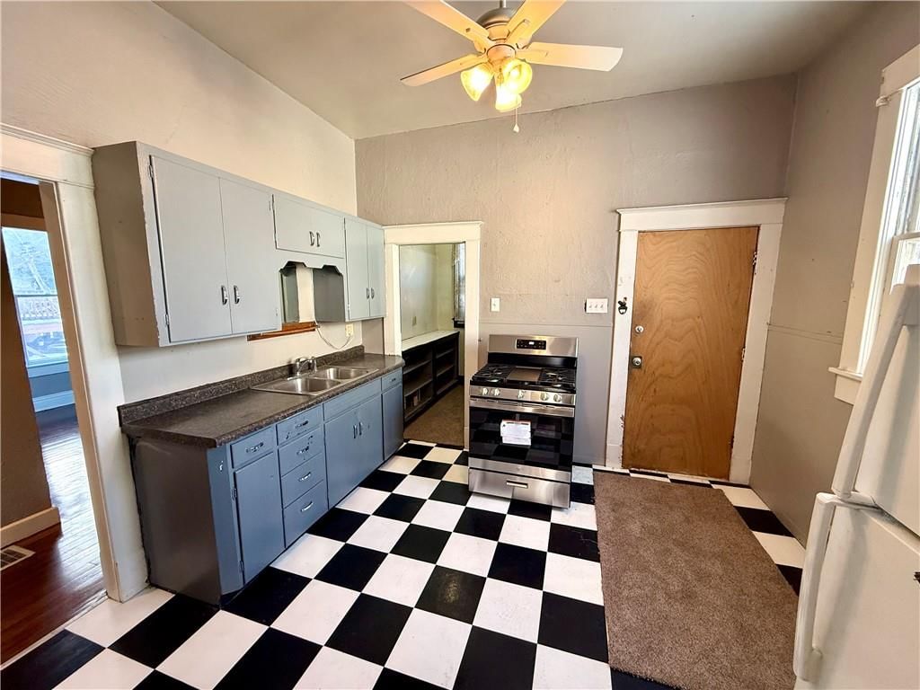 2623 Faraon Street — photo 10