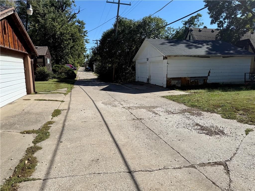 2623 Faraon Street — photo 22