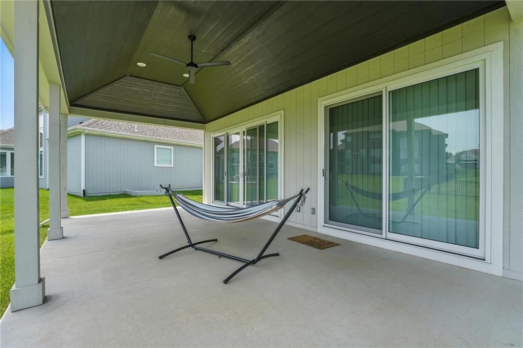 17137 Barton Street — photo 15