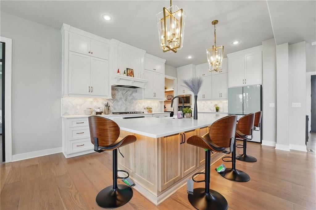 17137 Barton Street — photo 26