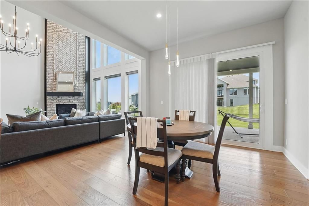 17137 Barton Street — photo 31