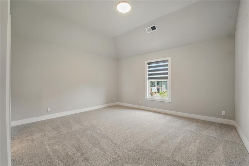 17137 Barton Street — photo 51