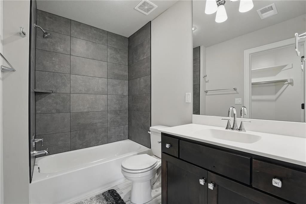 17137 Barton Street — photo 53