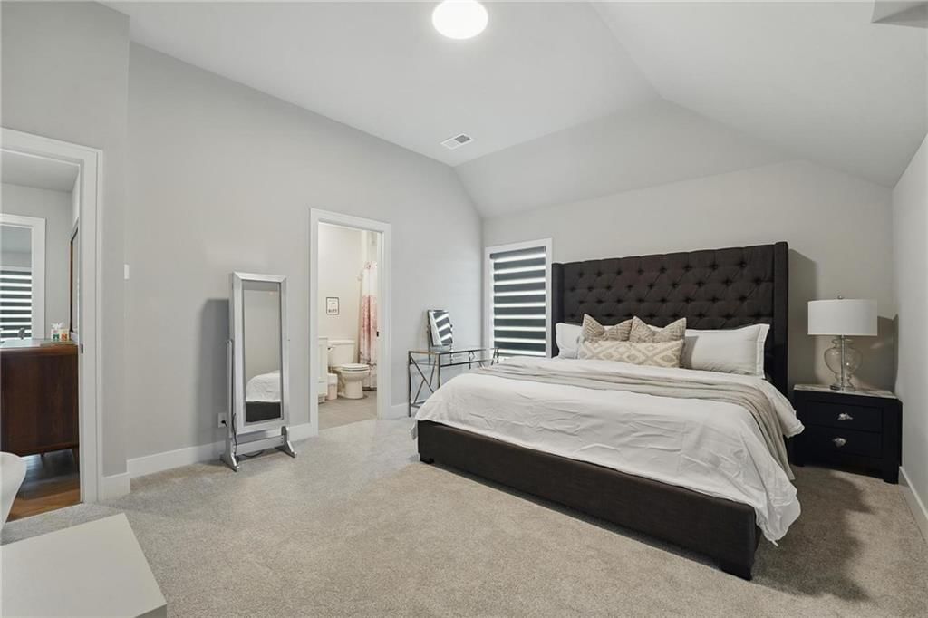 17137 Barton Street — photo 55