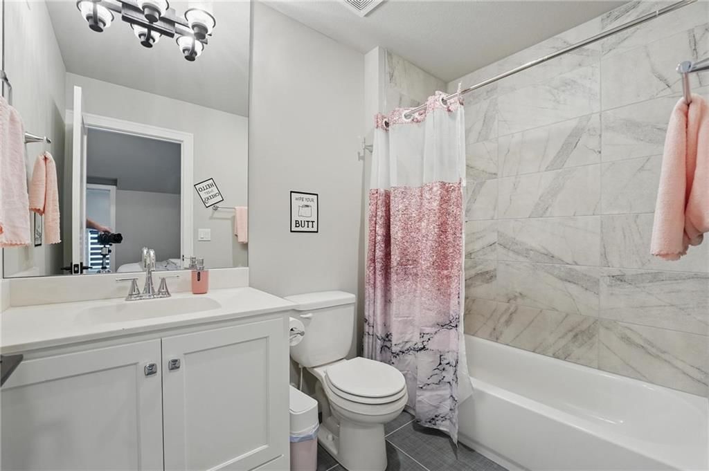 17137 Barton Street — photo 57
