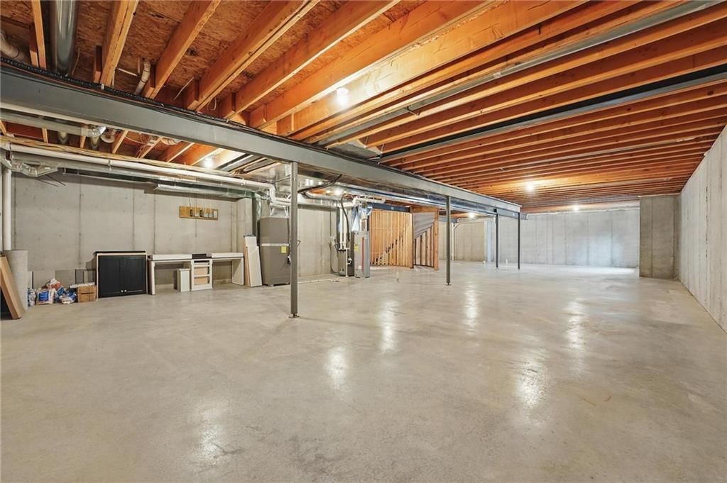 17137 Barton Street — photo 62