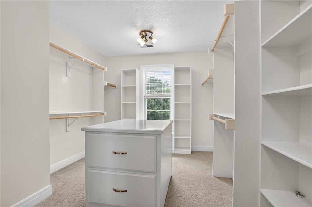 9535 Courtney Avenue — photo 16