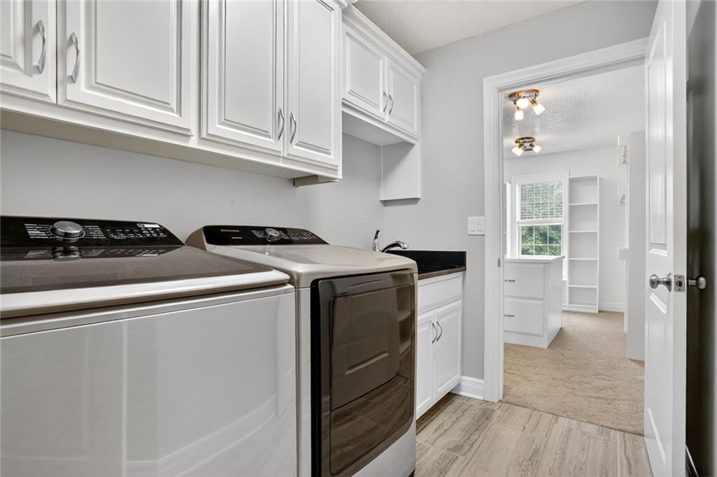 9535 Courtney Avenue — photo 17