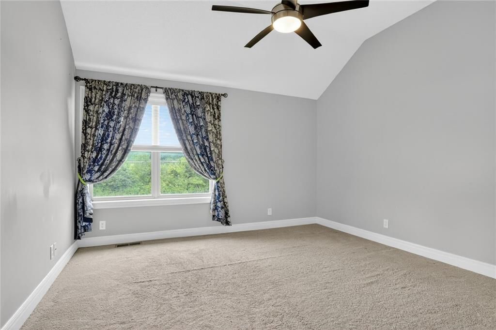 9535 Courtney Avenue — photo 24