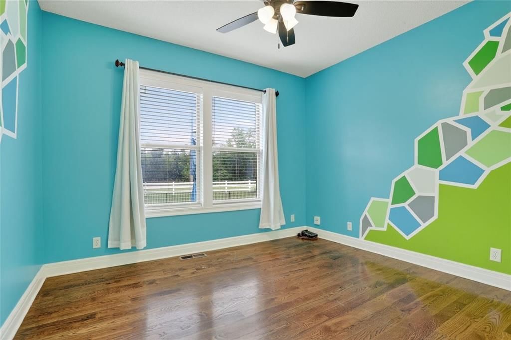 9535 Courtney Avenue — photo 25