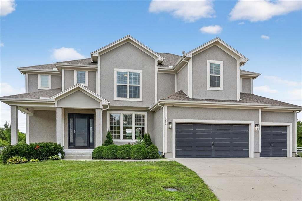 9535 Courtney Avenue — photo 30