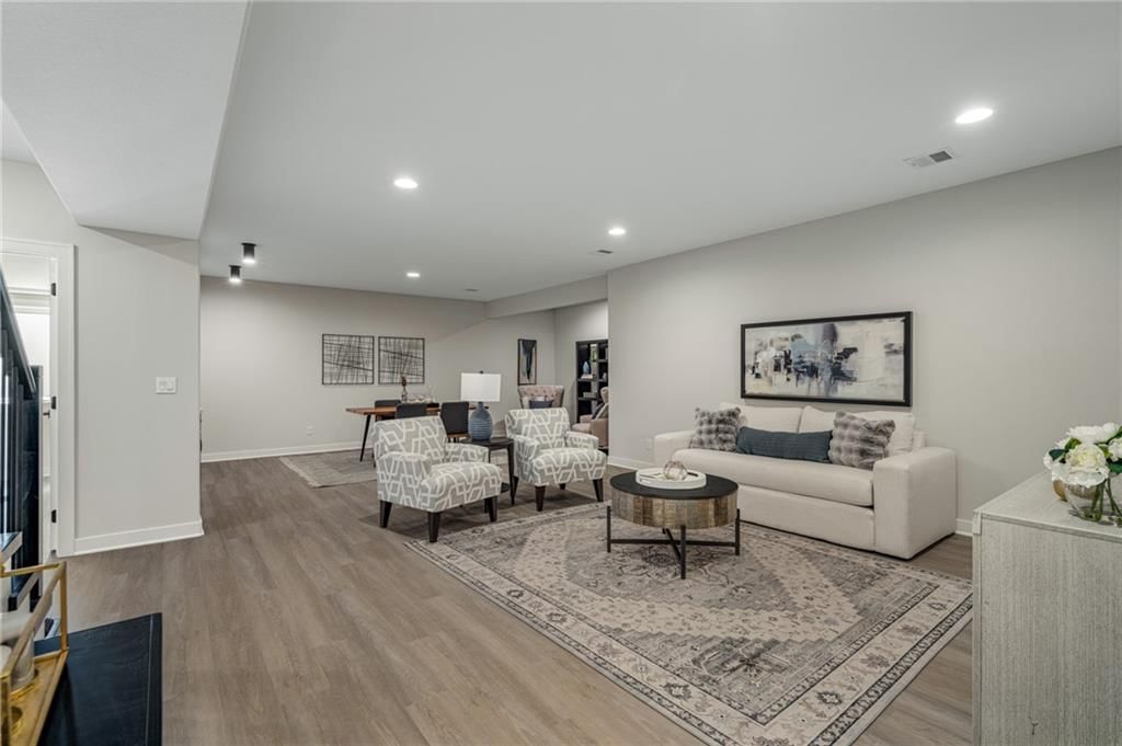 11242 S Sunray Drive — photo 39