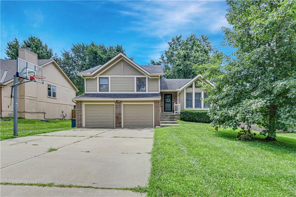10105 NW 86th Street, Kansas City, MO