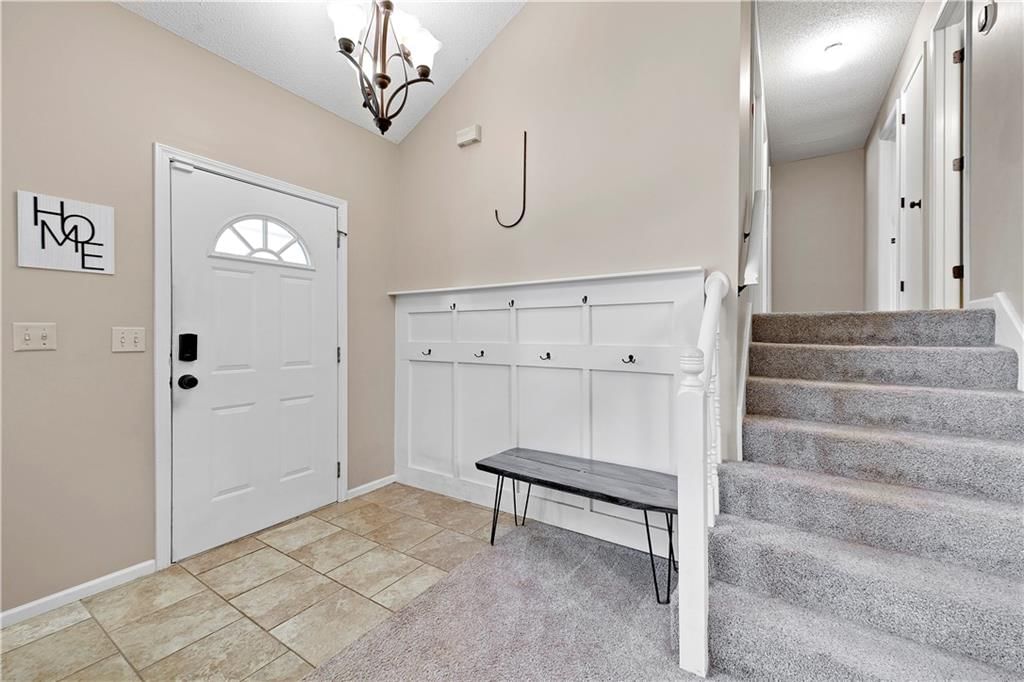 10105 NW 86th Street — photo 13