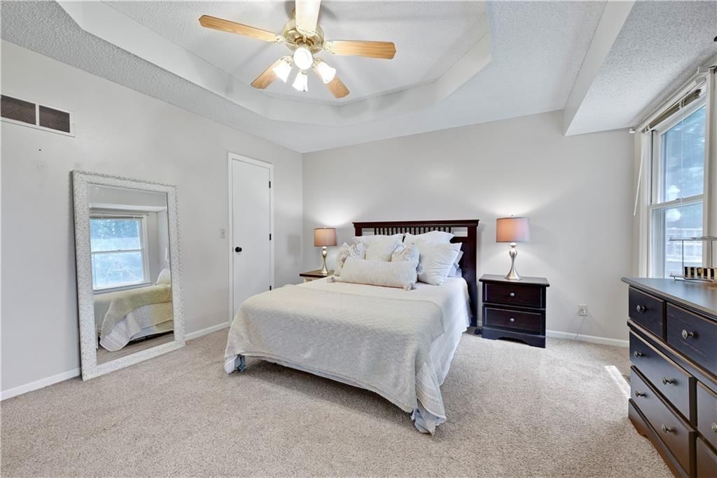 10105 NW 86th Street — photo 14