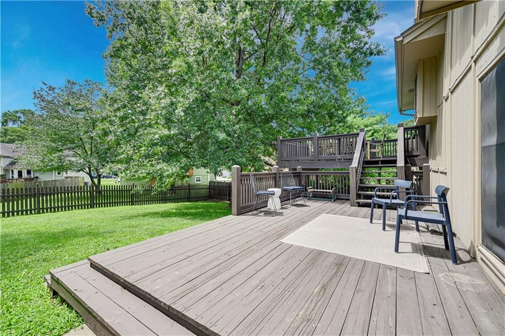 10105 NW 86th Street — photo 28