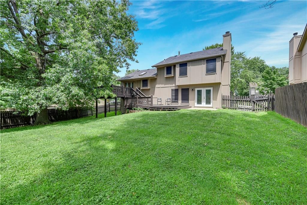 10105 NW 86th Street — photo 29