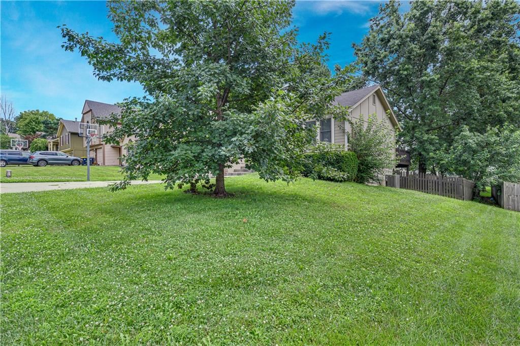 10105 NW 86th Street — photo 30