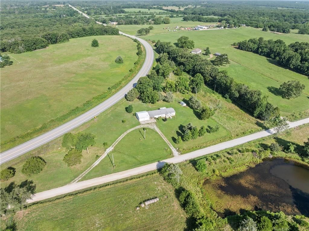 Photo 36 of 51 - 8045 SE 601 Road