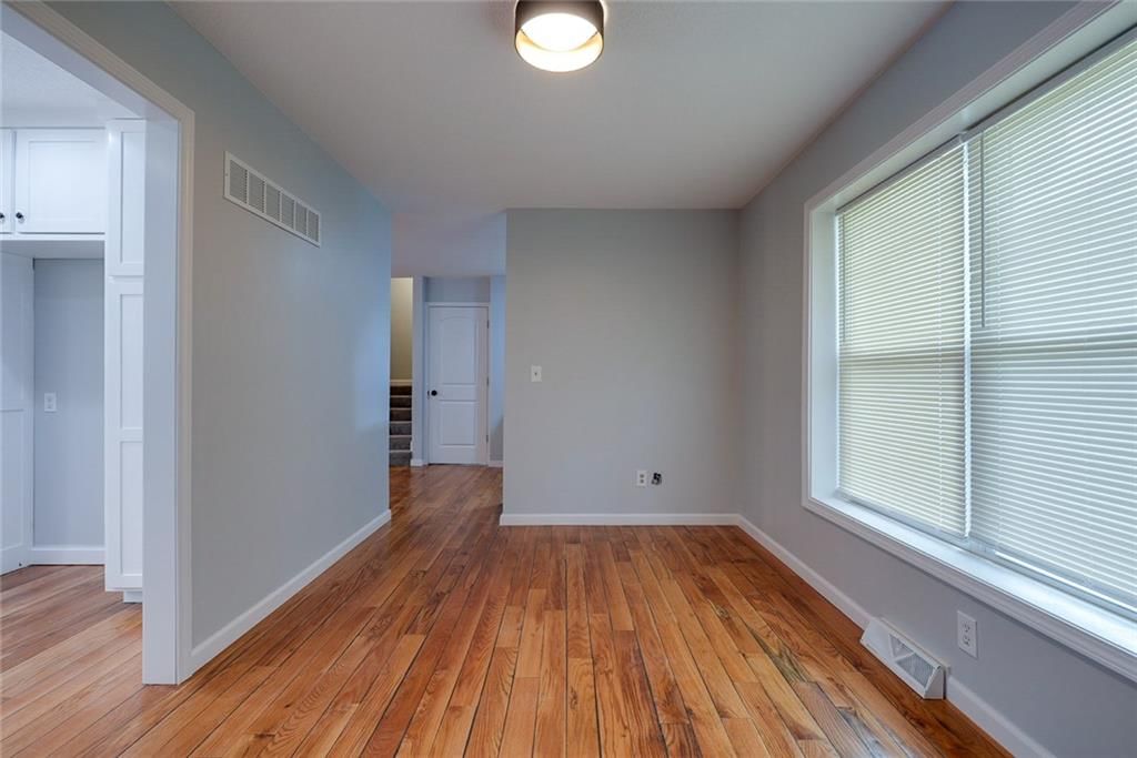 Photo 23 of 34 - 18906 E 18th Terrace N