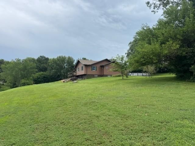 7114 S Oak Hill School Road — photo 9