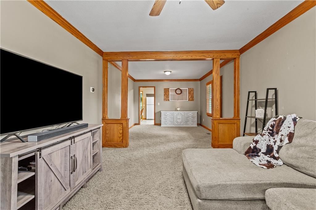 11407 Burton Street — photo 7