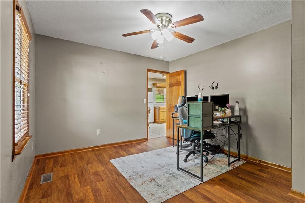 11407 Burton Street — photo 12