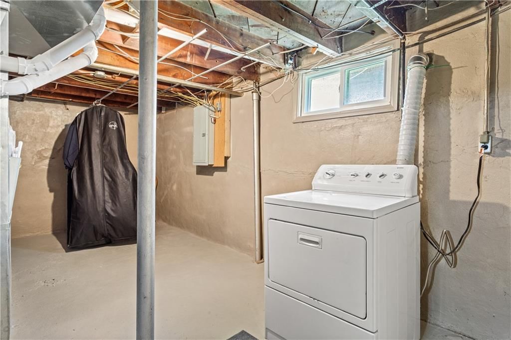 11407 Burton Street — photo 14