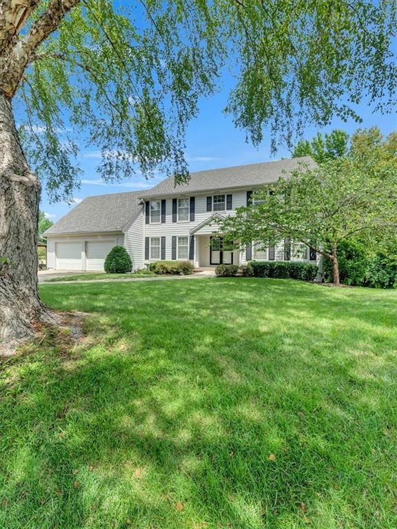 302 Duke Gibson Drive — photo 2