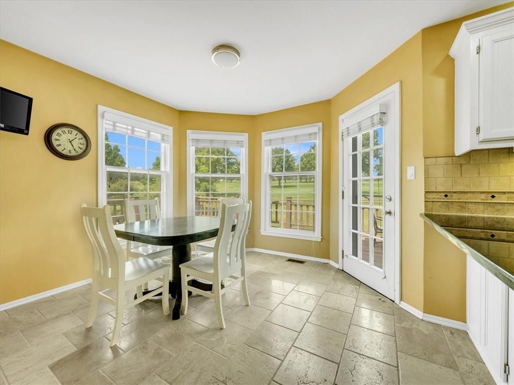 302 Duke Gibson Drive — photo 14
