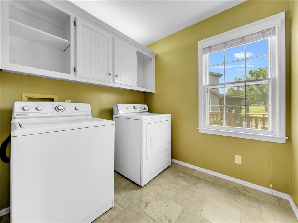 302 Duke Gibson Drive — photo 19